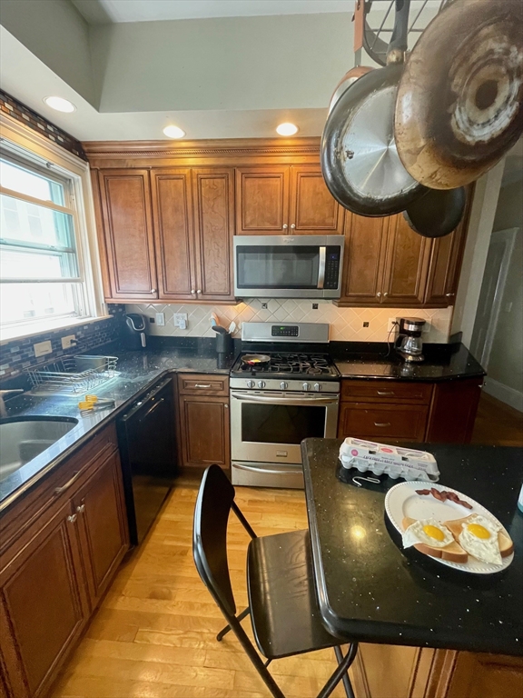 862 East 5th Street, Unit 1 Boston, MA 02127 - Photo 15 of 18