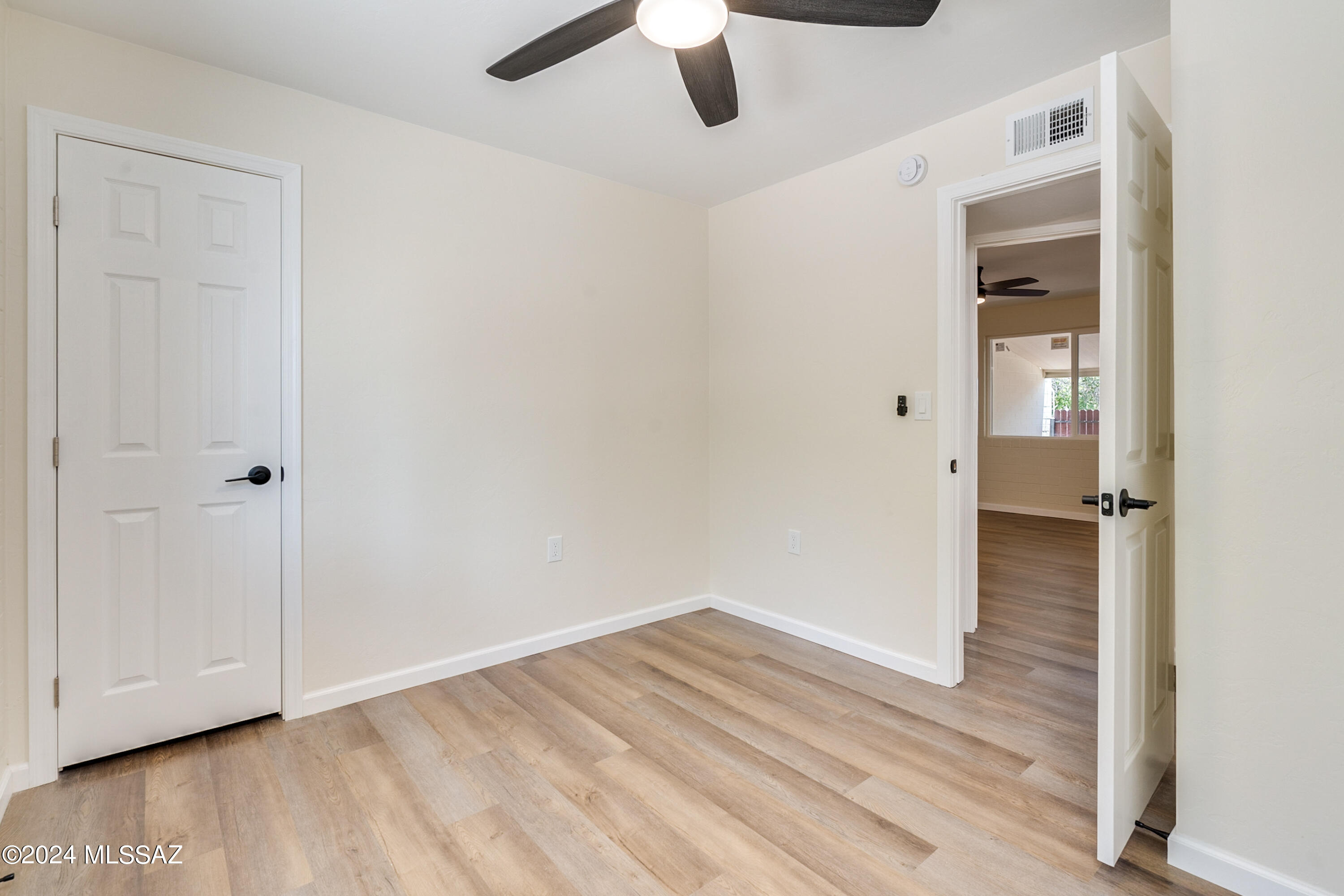 466 North Silverbell Road Tucson, AZ 85745 - Photo 23 of 36 Gallery Image 23