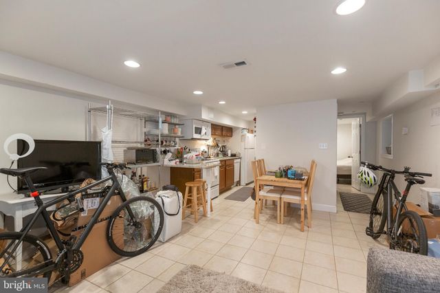 $1,025,000 | 203 15th Street Northeast, Washington, DC 20002