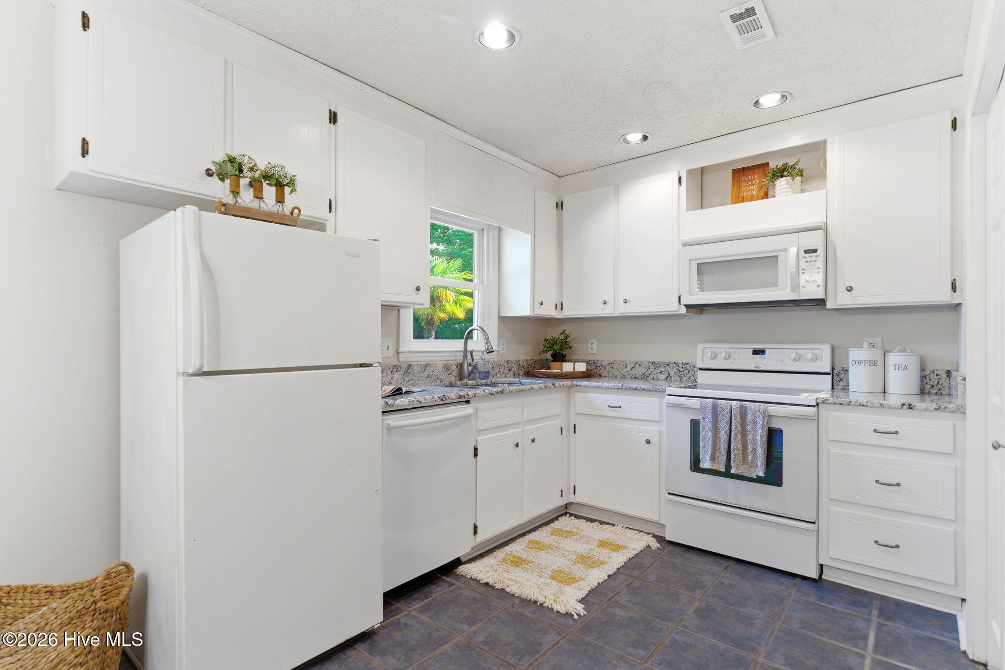 5049 Ferndale Road Wilmington, NC 28411 - Photo 14 of 37 15-web-or-mls-DSC04482