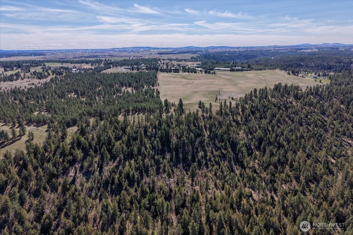 7410 South Hayford Road Spokane, WA 99224 - Photo 2 of 20
