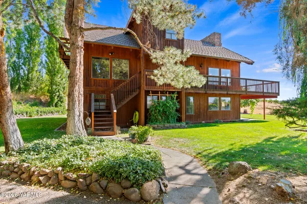$798,000 | 13619 Summitview Ext Road, Yakima, WA 98908