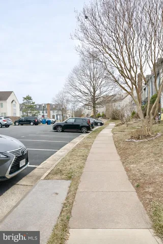 $2,900 | 44032 Aberdeen Terrace, Ashburn, VA 20147