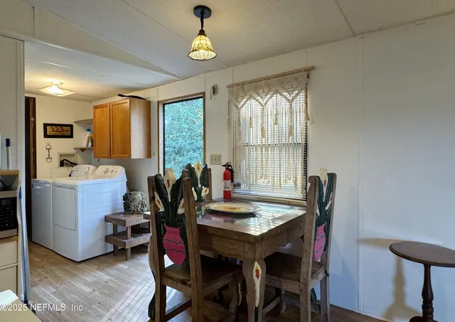 $119,900 | 159 Jewel Avenue, Interlachen, FL 32148