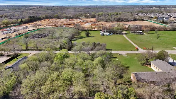 $165,000 | 1459 West Broad Street, Mansfield, TX 76063