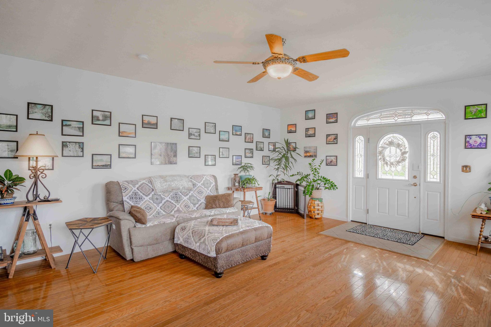 808 Valley Road York, PA 17403 - Photo 5 of 23 Gallery Image 5