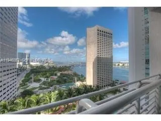 $2,400 | 325 South Biscayne Boulevard, Unit 2120, Miami, FL 33131