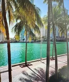 $2,400 | 325 South Biscayne Boulevard, Unit 2120, Miami, FL 33131