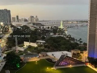 $2,400 | 325 South Biscayne Boulevard, Unit 2120, Miami, FL 33131