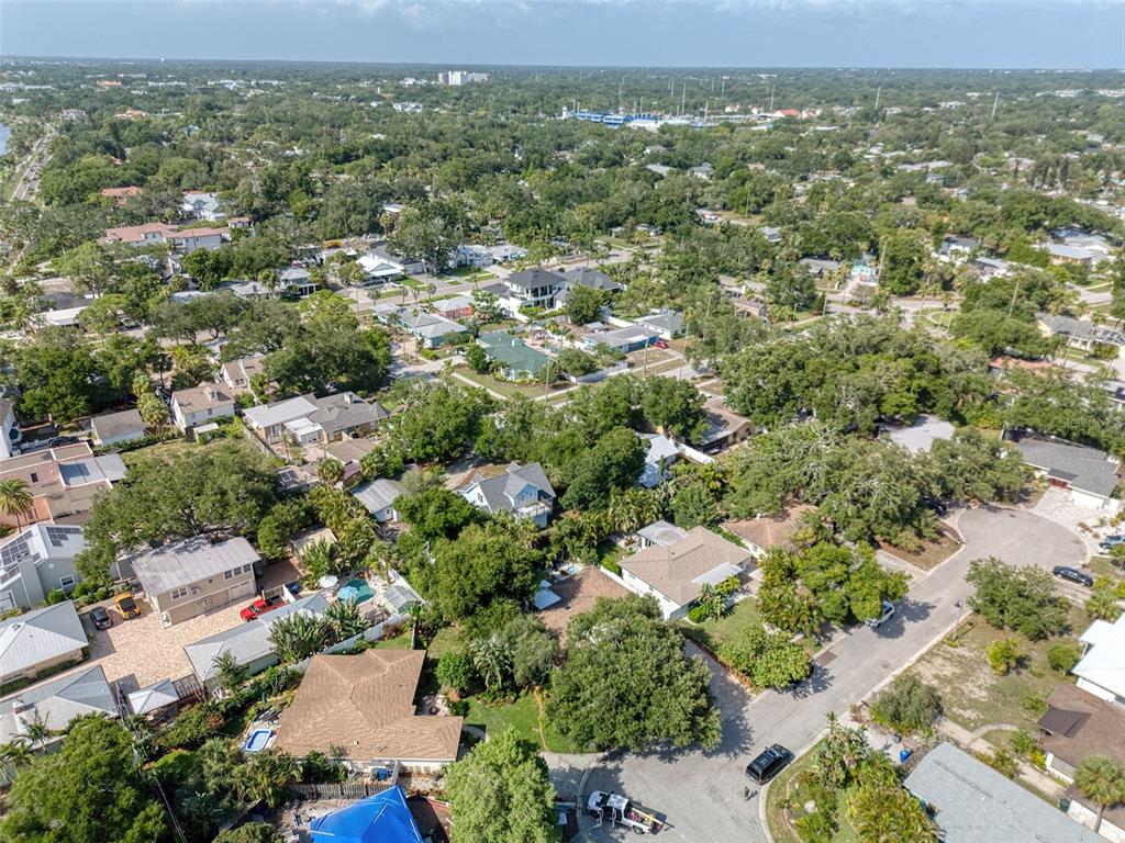 128 Edgewater Terrace Dunedin, FL 34698 - Photo 47 of 59