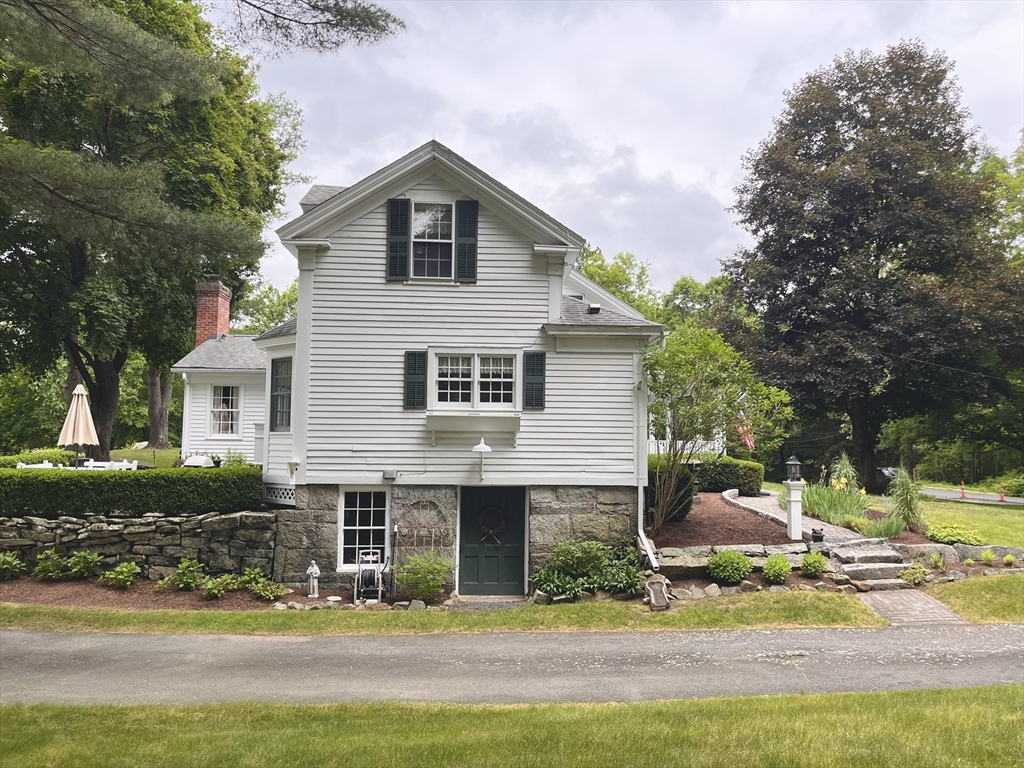 148 Scantic Road Hampden, MA 01036 - Photo 3 of 26 Gallery Image 3