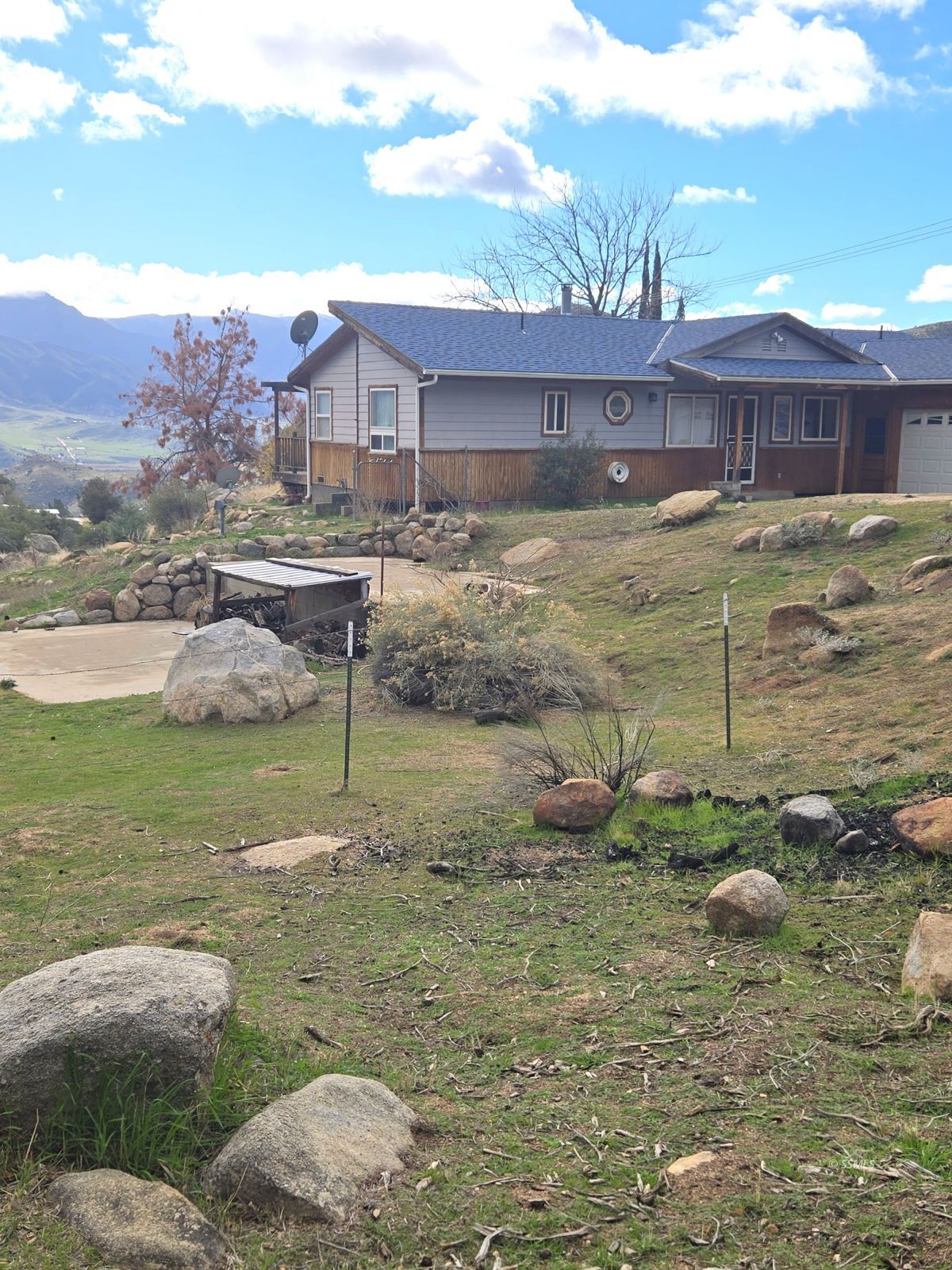 9656 Glacier Gulch Road Weldon, CA 93283 - Photo 1 of 42