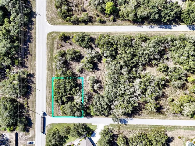 view of outdoor space and yard