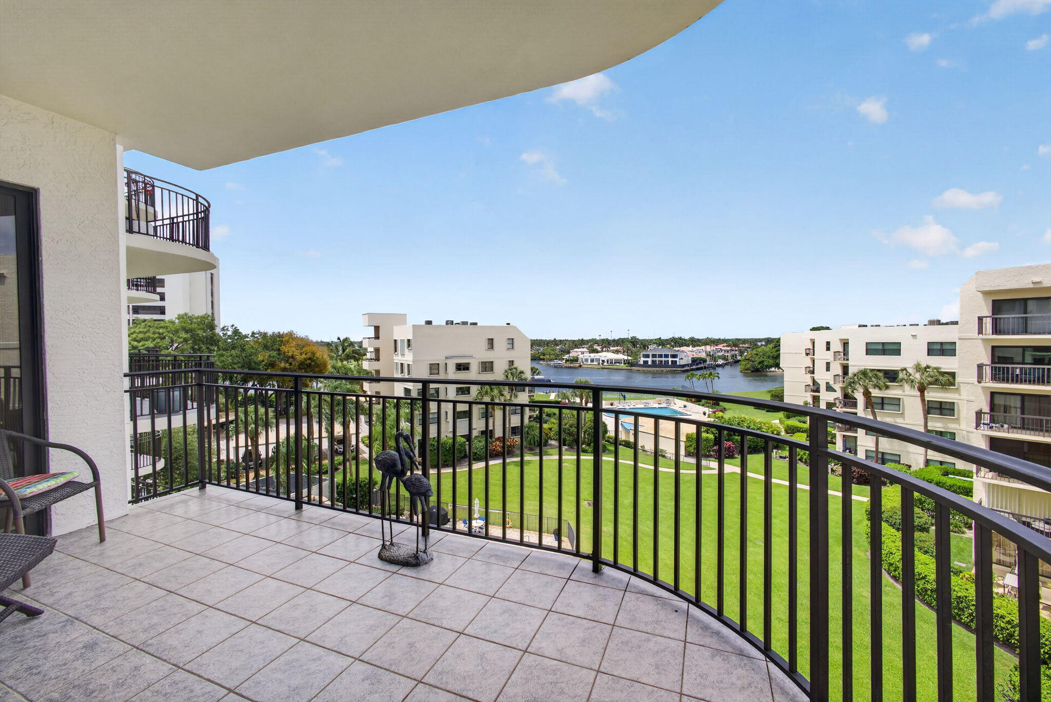 370 Golfview Road, Unit 503 North Palm Beach, FL 33408 - Photo 37 of 67 31-web-or-mls-5D1A6366