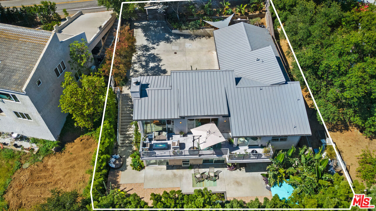 2028 Corral Canyon Road Malibu, CA 90265 - Photo 41 of 44
