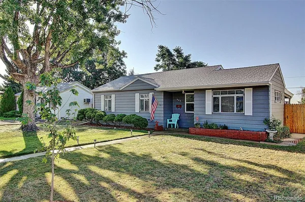 $2,699 | 982 South Pecos Way, Denver, CO 80223