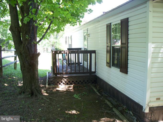 13301 Winchester Road Southwest Cumberland, MD 21502 - Photo 7 of 15 Exterior (Rear)
