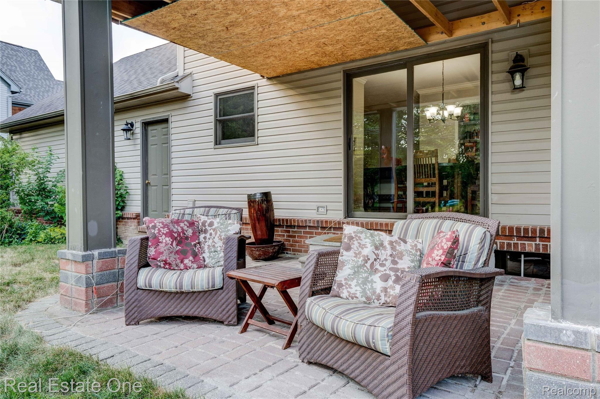 6488 Orion Road Rochester, MI 48306 - Photo 23 of 28 DSC08705_6_7.jpg