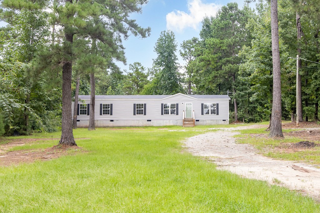 50 Ridge Road Seale, AL 36875 - Photo 2 of 26