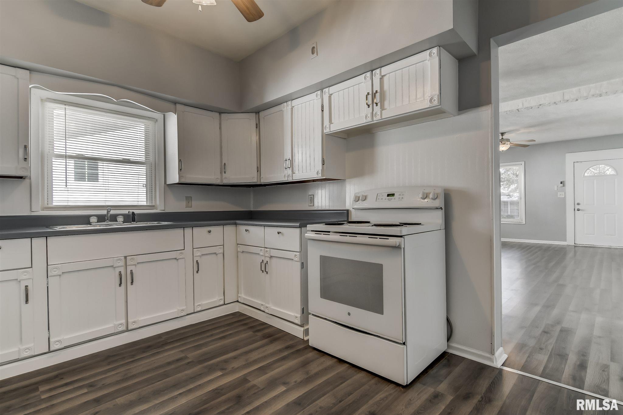 2109 South 5th Street Springfield, IL 62703 - Photo 13 of 36