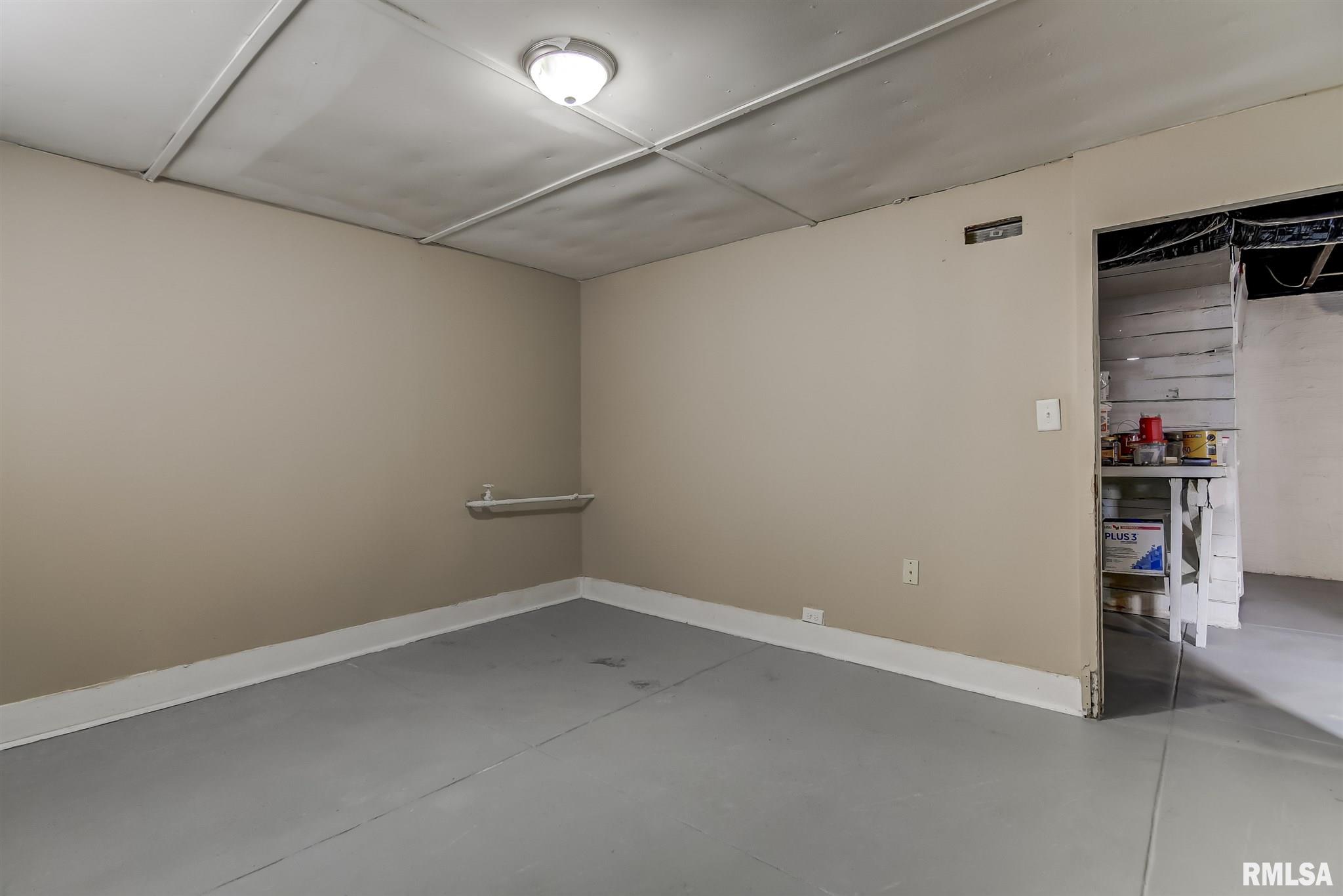 2109 South 5th Street Springfield, IL 62703 - Photo 30 of 36