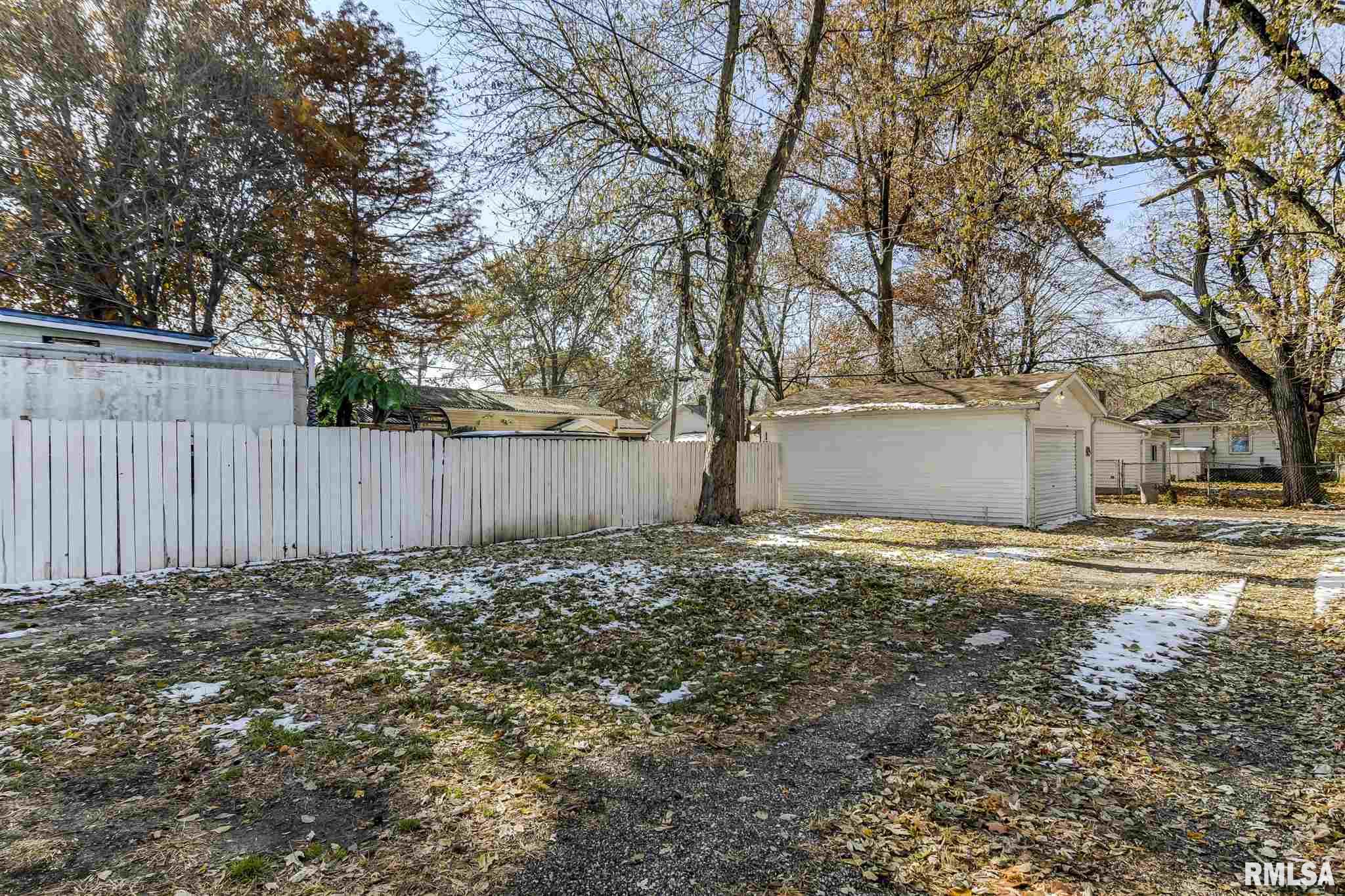 2109 South 5th Street Springfield, IL 62703 - Photo 34 of 36