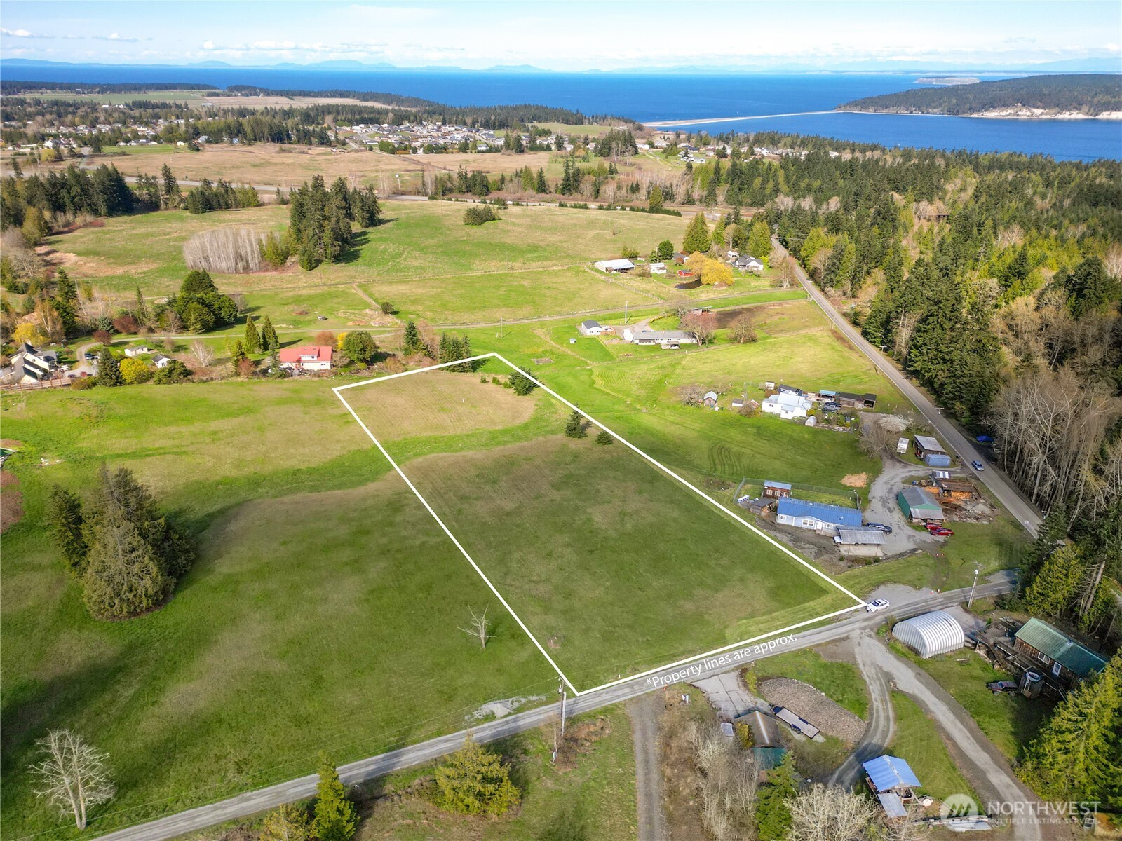 9999 Clearview Lane Sequim, WA 98382 - Photo 2 of 18