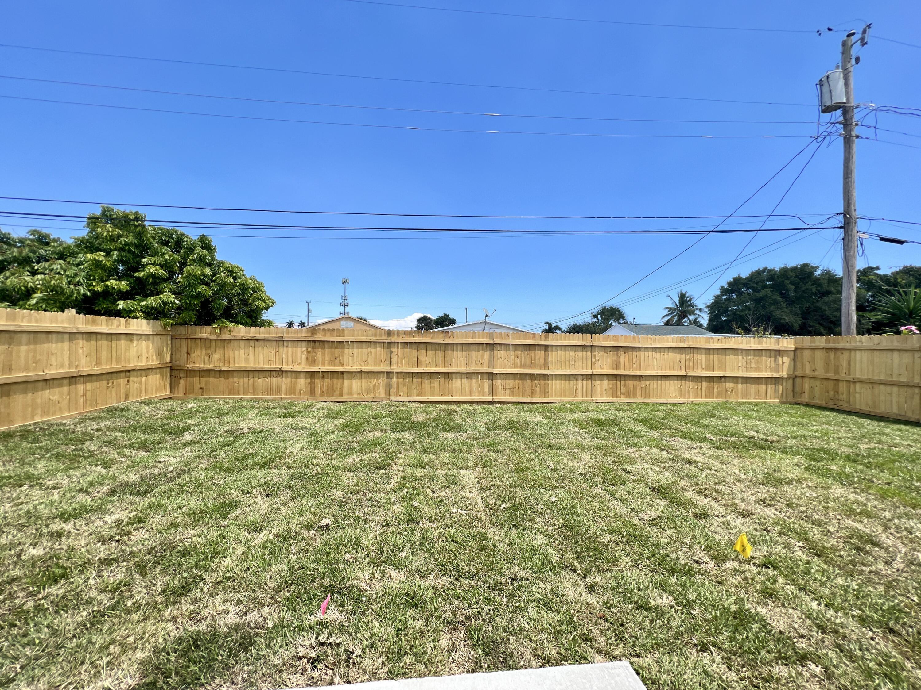 7838 Terrace Road Lake Worth, FL 33462 - Photo 54 of 61 DJI_20230423_140414_168