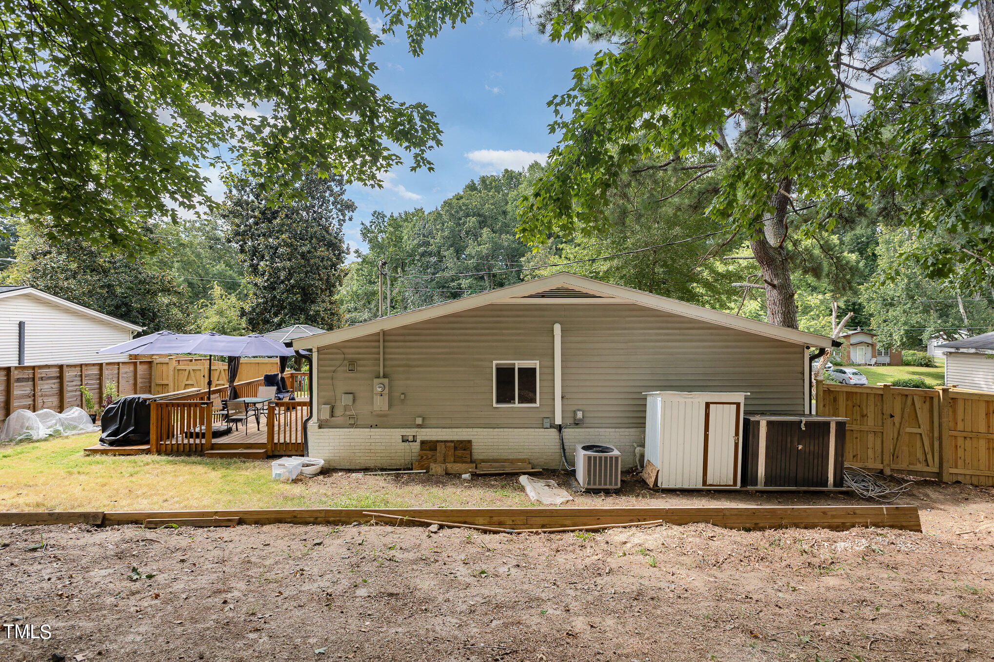 1109 Savannah Drive Raleigh, NC 27610 - Photo 24 of 25 025_cy1a6672-edit