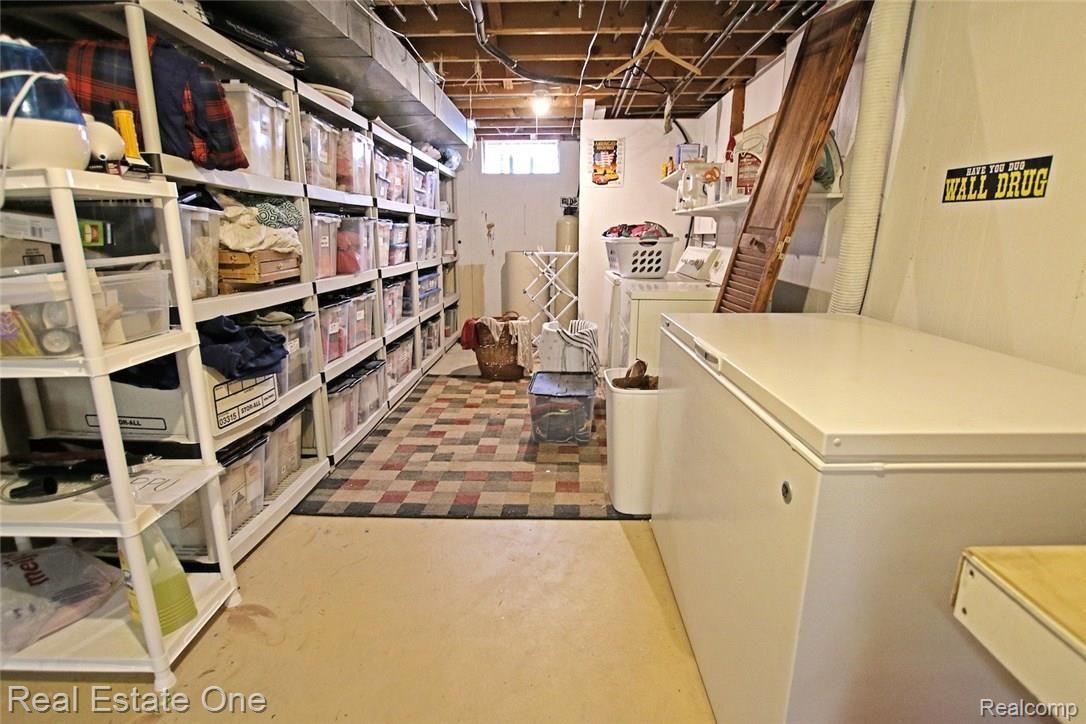 371 South Baldwin Road Oxford, MI 48371 - Photo 42 of 51 43) Basement.jpg