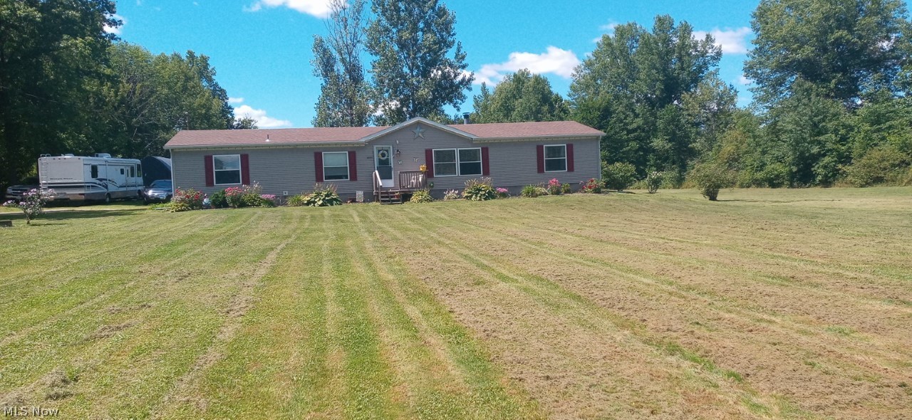 3777 Wayland Road Diamond, OH 44412 - Photo 2 of 2