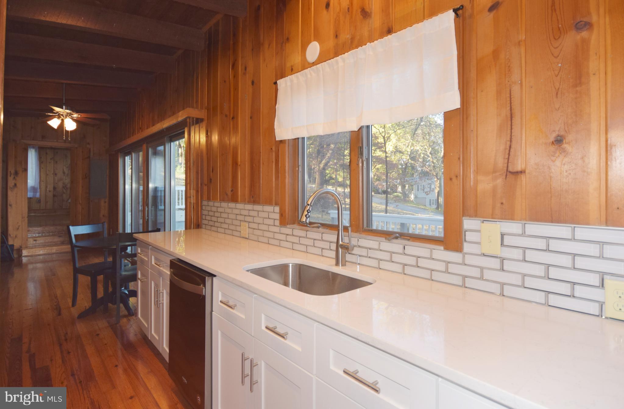 31 Pocahontas Road Front Royal, VA 22630 - Photo 13 of 29 Kitchen