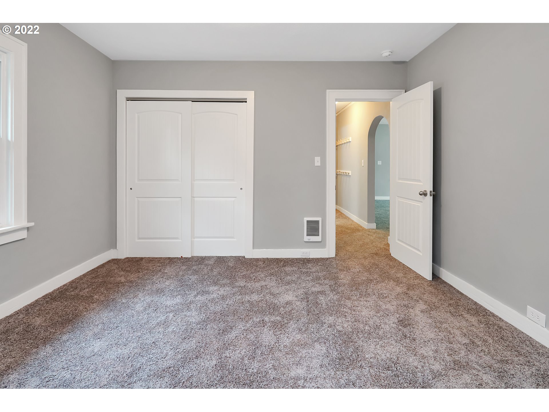 507 18th Avenue Longview, WA 98632 - Photo 12 of 29 a view of an empty room