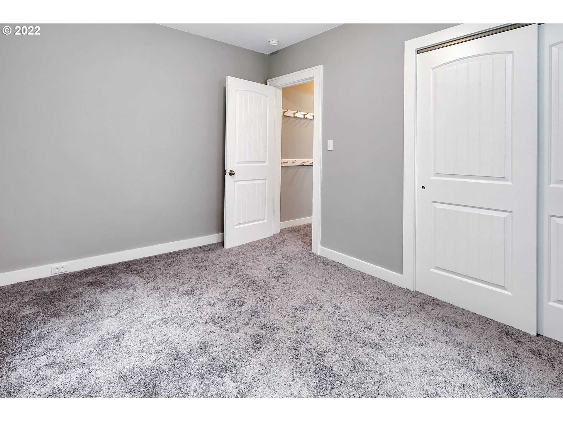 507 18th Avenue Longview, WA 98632 - Photo 10 of 29 a view of an empty room