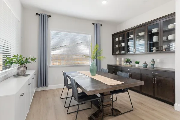 $929,888 | 9042 Elliott Spgs Drive, Elk Grove, CA 95624