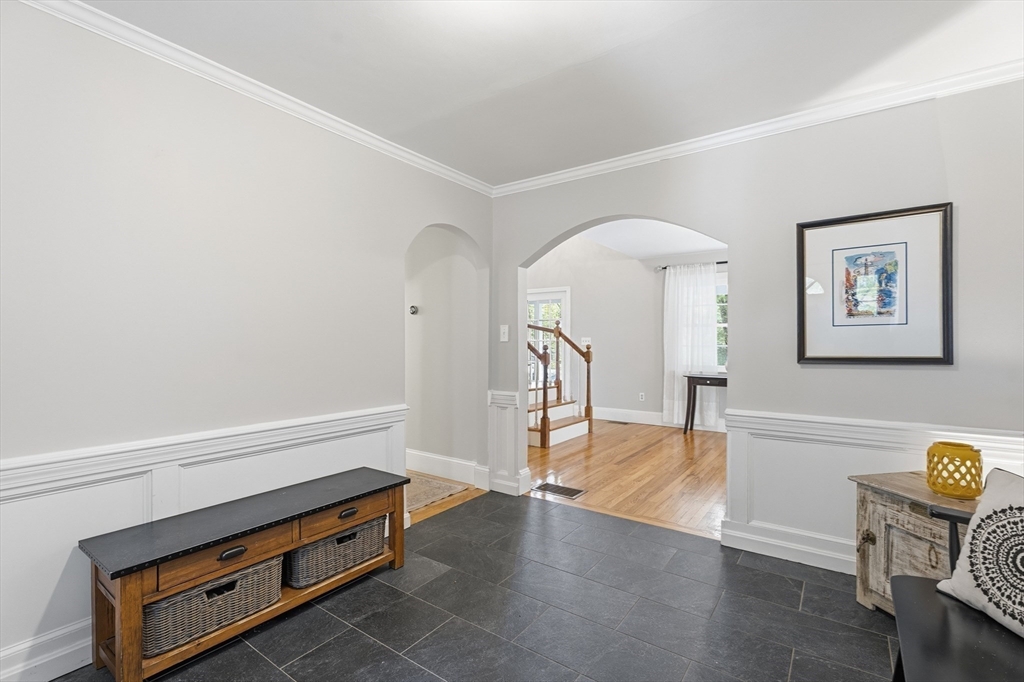 64 Jenkins Road Andover, MA 01810 - Photo 3 of 42 Gallery Image 3