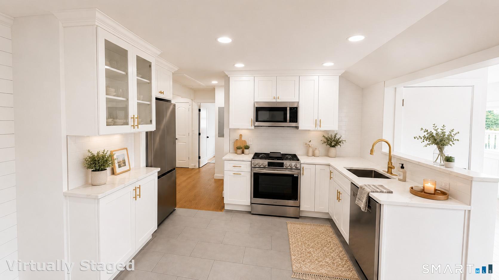 16 Carolina Road, Unit 2 Stamford, CT 06902 - Photo 7 of 21