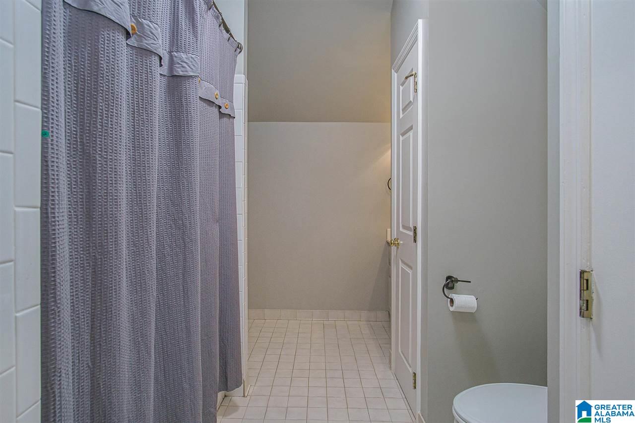 2606 Dolly Ridge Crest Birmingham, AL 35243 - Photo 22 of 37