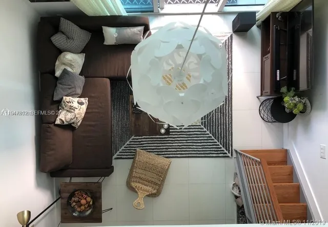 a view of entryway and livingroom