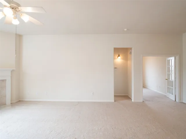 $2,400 | 2727 South Cedar Hollow Drive, Pearland, TX 77584