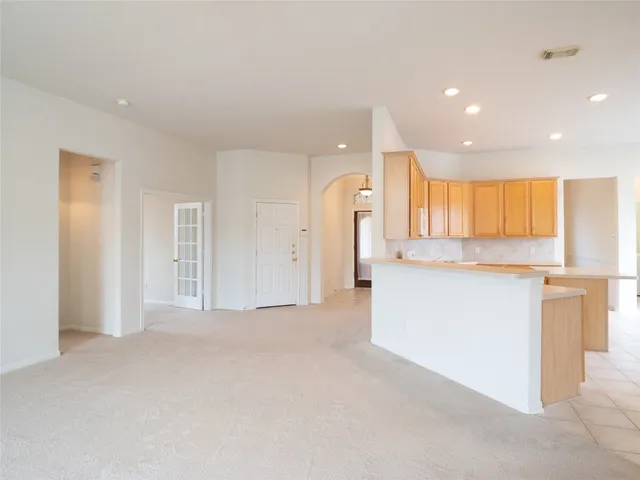 $2,400 | 2727 South Cedar Hollow Drive, Pearland, TX 77584