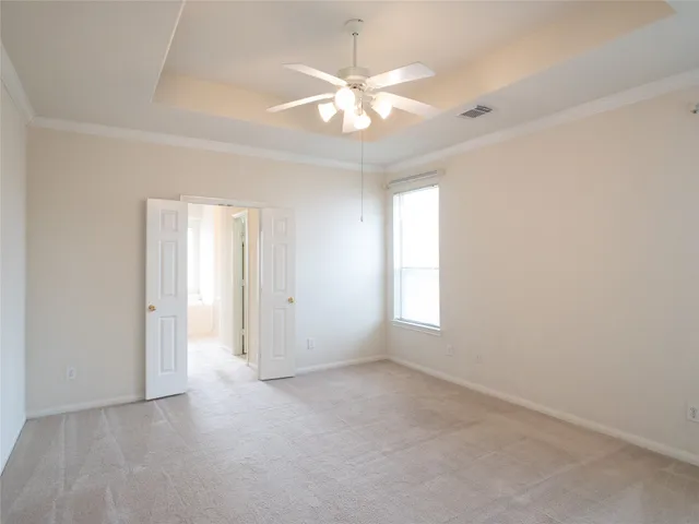 $2,400 | 2727 South Cedar Hollow Drive, Pearland, TX 77584