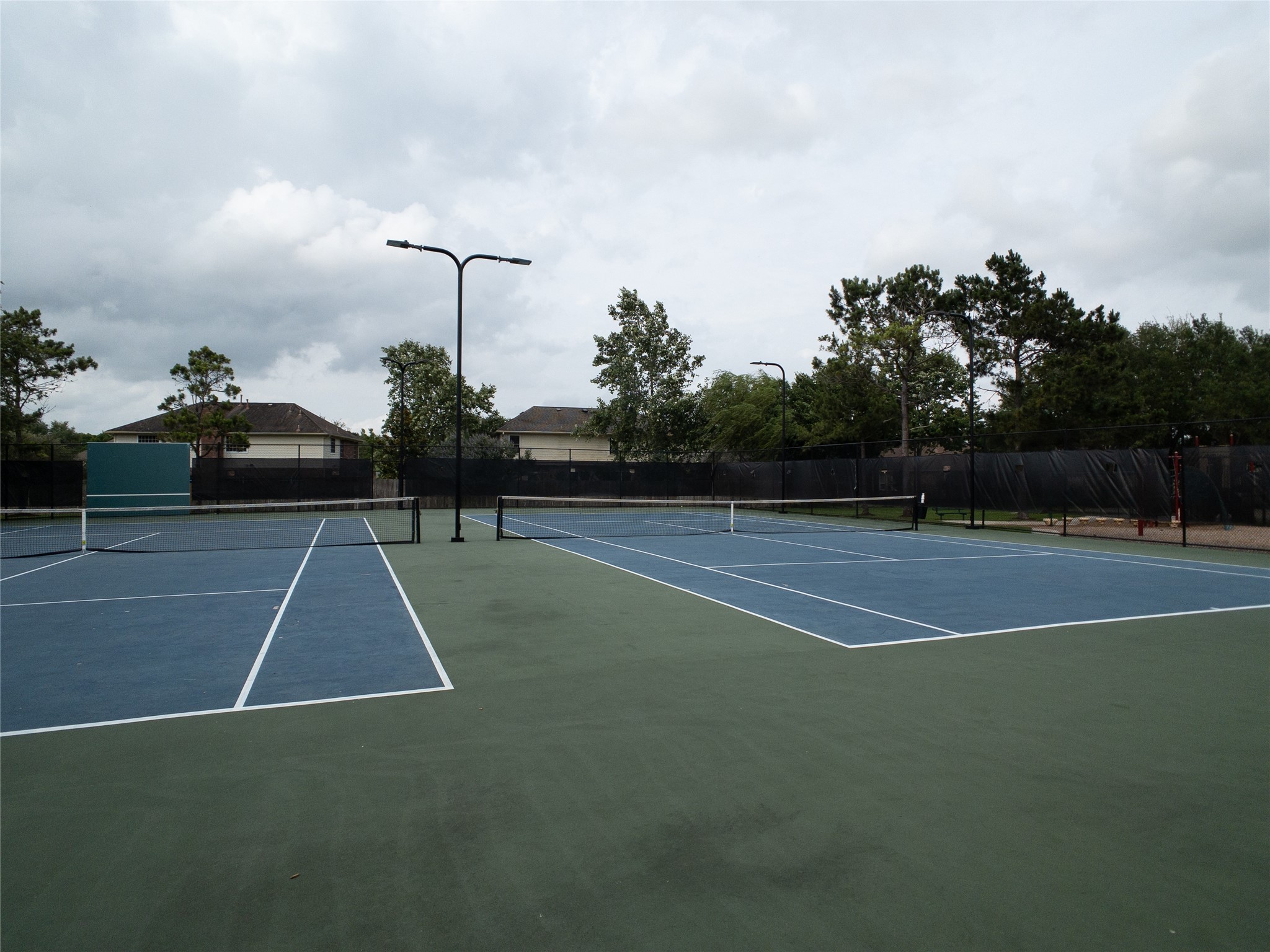 2727 South Cedar Hollow Drive Pearland, TX 77584 - Photo 35 of 41 neighborhood tennis courts