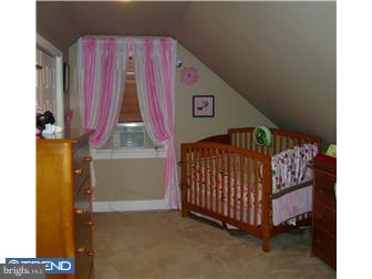 403 Tanner Road Hatboro, PA 19040 - Photo 8 of 11 Bedroom - Main