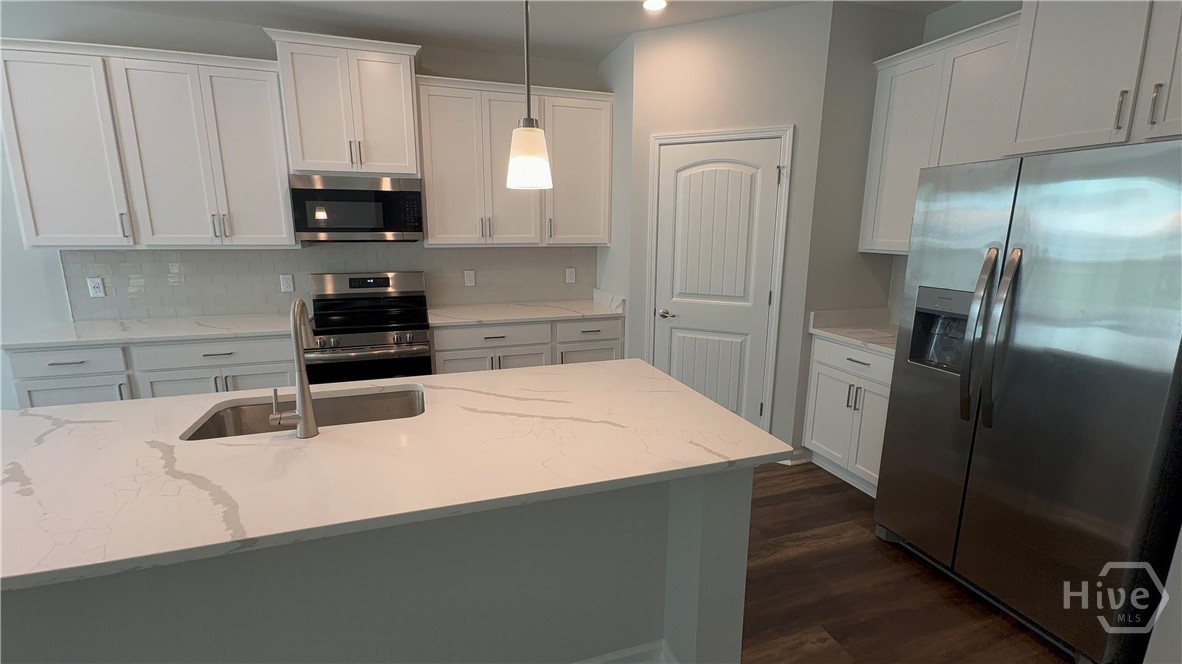 182 Glendale Circle Richmond Hill, GA 31324 - Photo 6 of 19