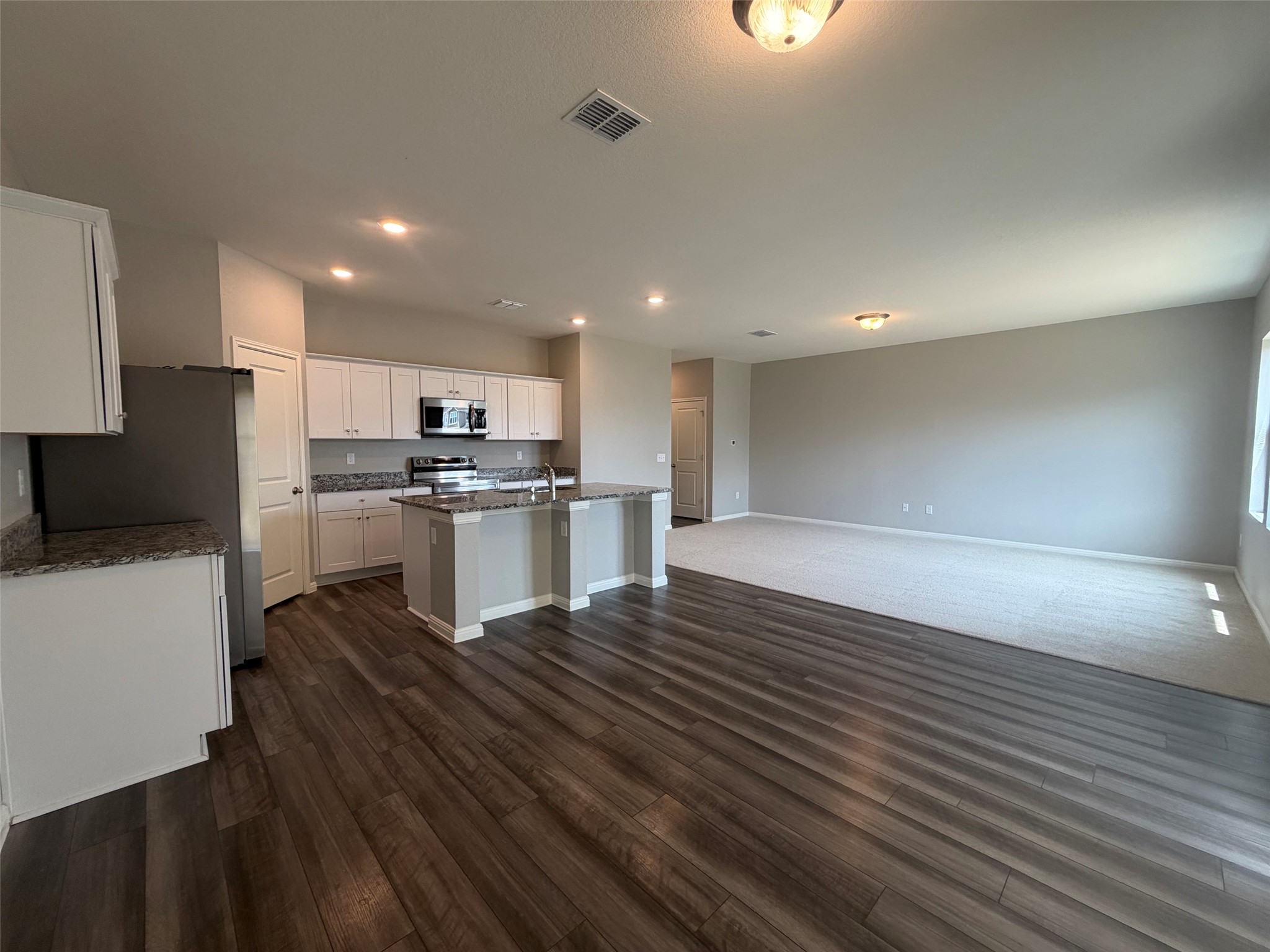 120 Aoudad Road Hutto, TX 78634 - Photo 12 of 24 Gallery Image 12