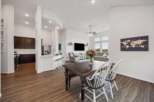 $355,000 | 23418 Malbec Drive, Alvin, TX 77511