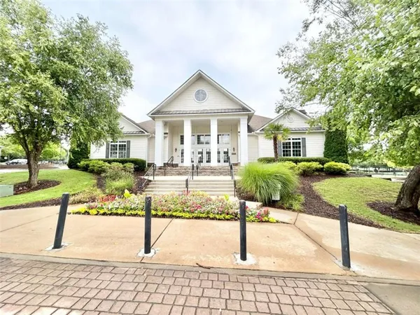$2,000 | 5400 Festival Avenue, Fairburn, GA 30213