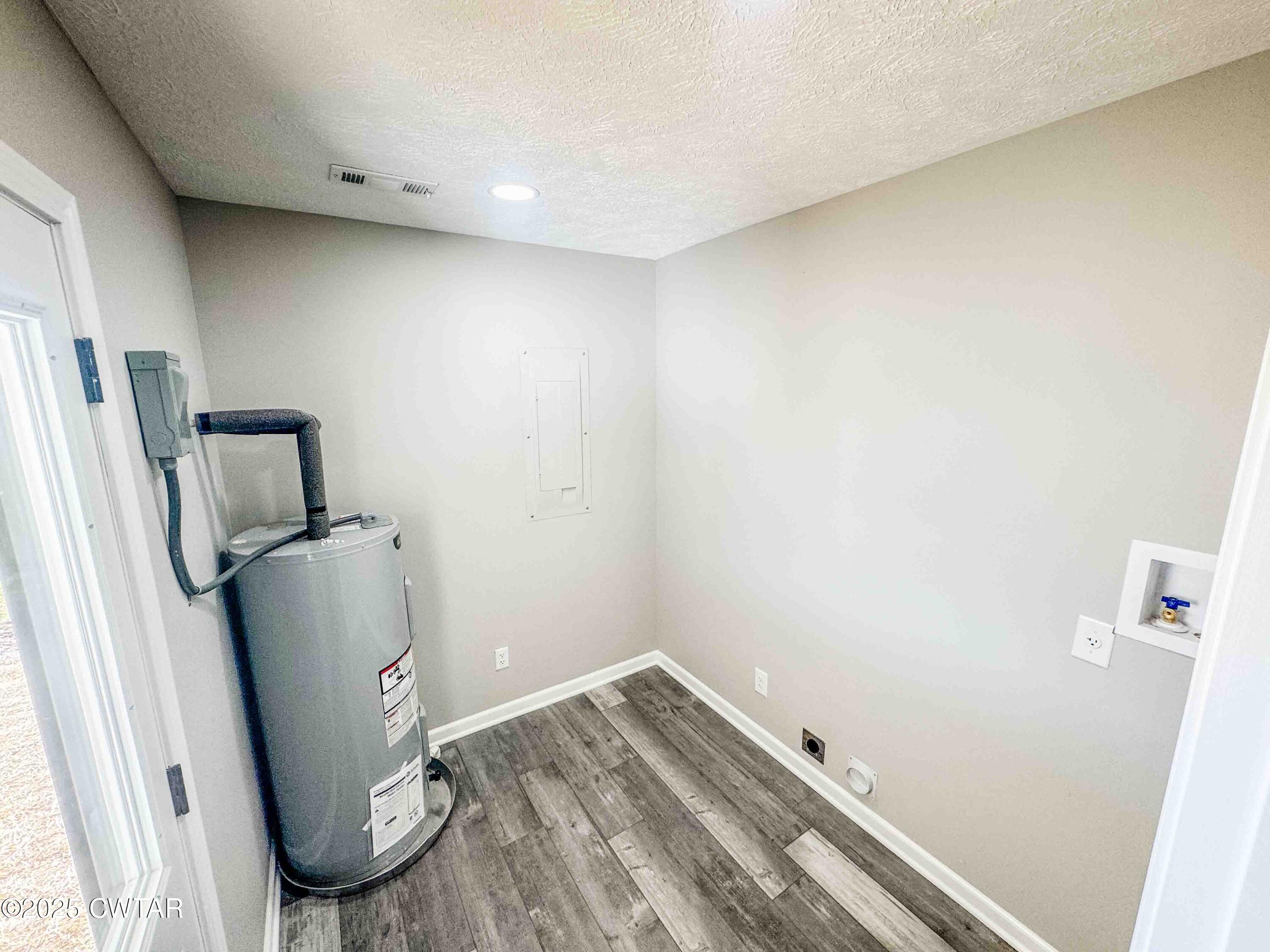 27 Watson Road Dyer, TN 38330 - Photo 7 of 17 a view of utility room