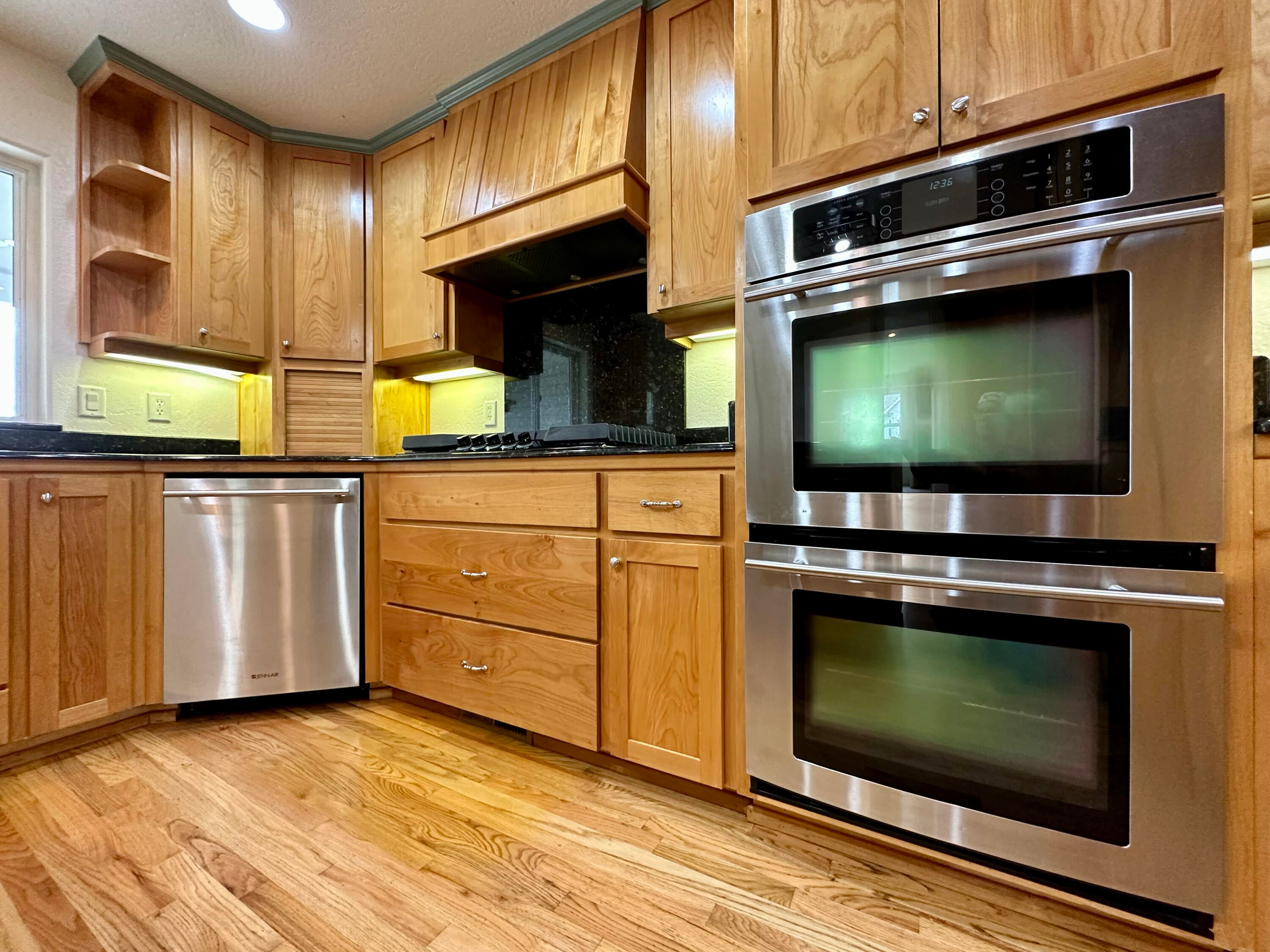 112 Walnut Place Phoenix, OR 97535 - Photo 16 of 78 18. IMG_3431